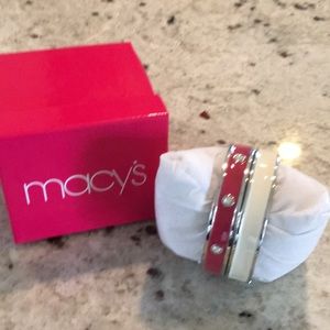 🥂🌹NWOT Bangle Bracelet set 🥂🌹